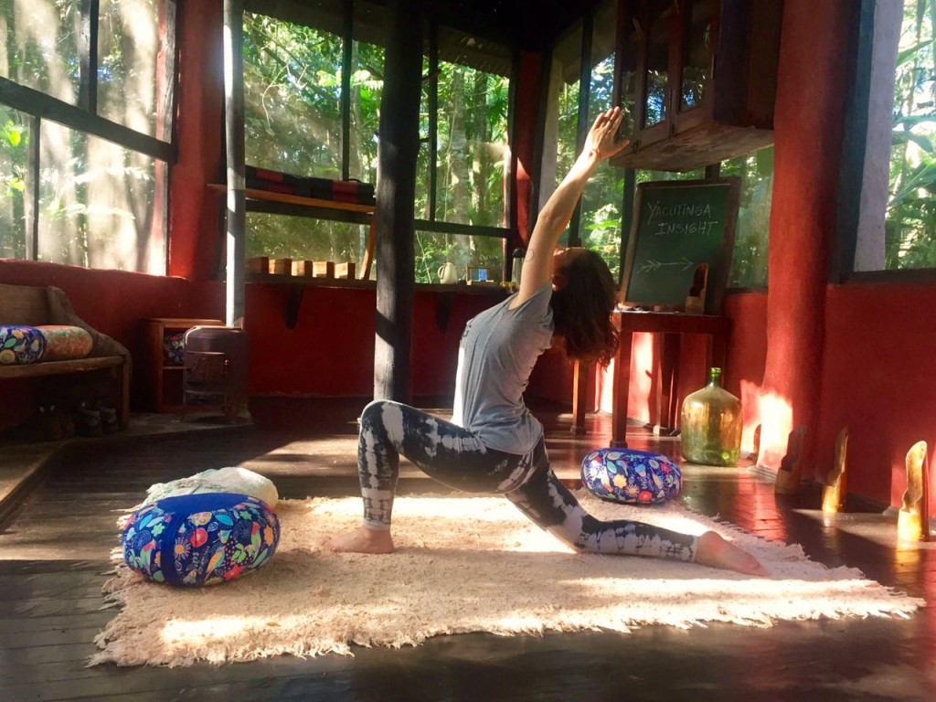 Prácticas de Yoga - Salón de colibríes